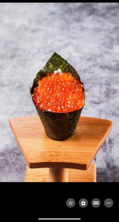 Hand Roll Ikura Raw