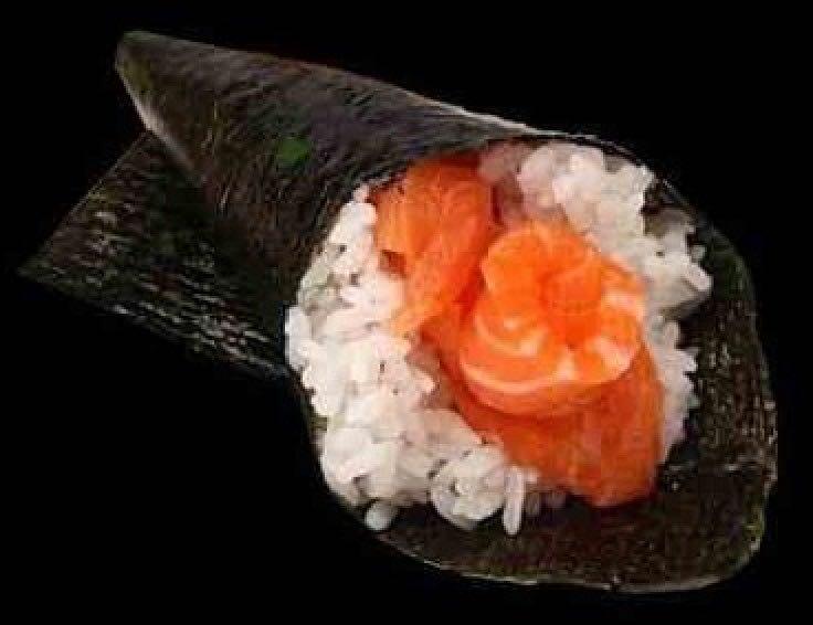 Hand Roll Salmon Raw